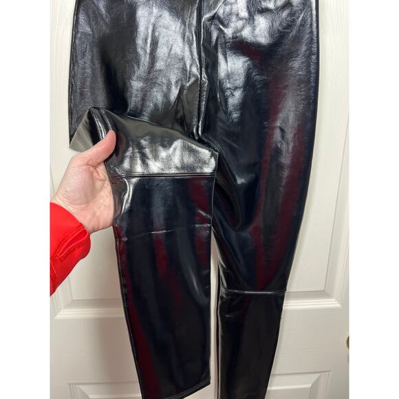 New Spanx Petite Small Faux Patent Vegan Leather Legging Black High Rise - Picture 6 of 12